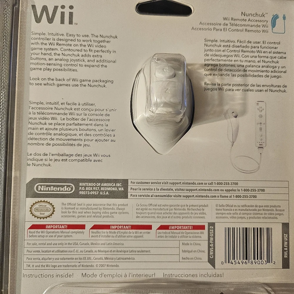 Wii Nunchuck ~ White ~ Nintendo Official OEM‎ Nunchuk Controller ~ New/Sealed